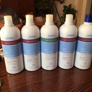 Aveda moisturizing shampoo &conditioner